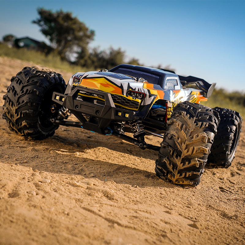 SCY 16102 PRO 1/16 2.4G 4WD Off-Road RC Monster Trucks Brushless Motor