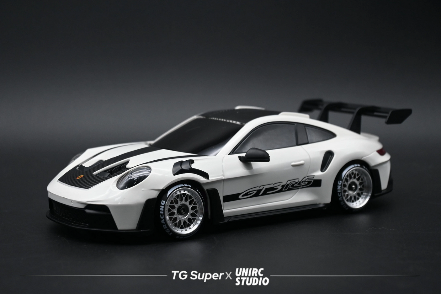 TG Super RWD AWD Plastic Body Shell Wheelbase 108 mm Front: 84.7 mm Rear: 85.4 mm